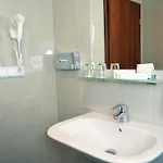 U Kvapilu Hotel 4*