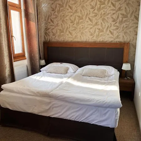 U Kvapilu 4* Mnichovo Hradiste