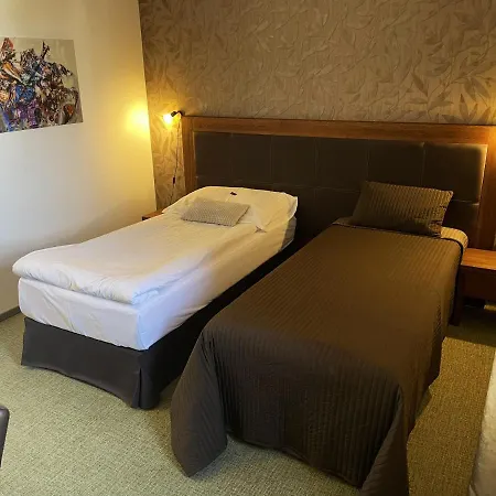 U Kvapilu Hotel 4*
