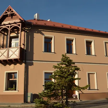 ホテル U Kvapilu Mnichovo Hradiště