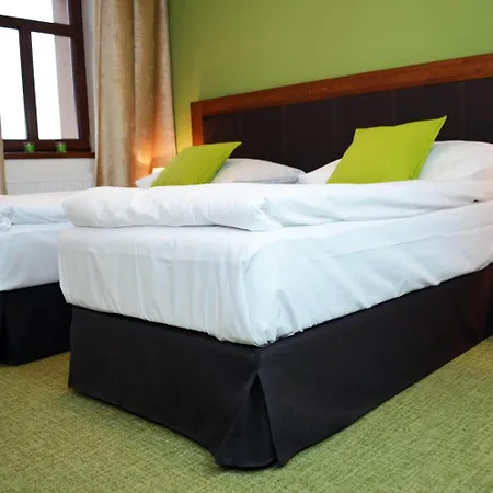 Hotel U Kvapilu 4*