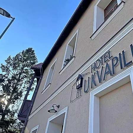 U Kvapilu 4* Mnichovo Hradiště