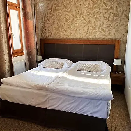 U Kvapilu 4* Mnichovo Hradiště