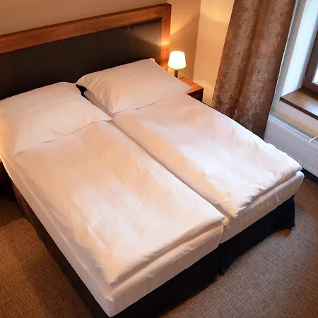 酒店 U Kvapilu Mnichovo Hradiště